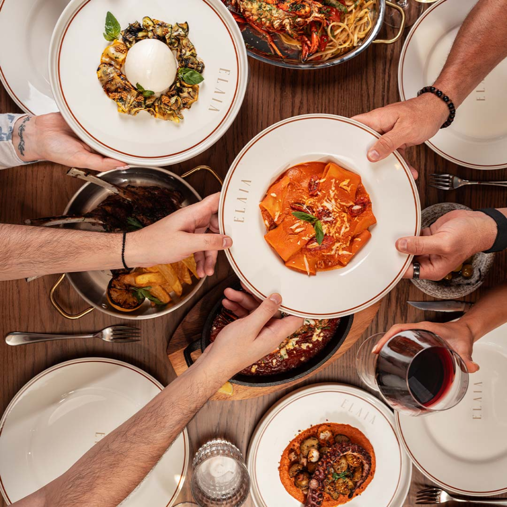 Which Offers Better Waterfront Flavor? Food Trucks or Marina Restaurants